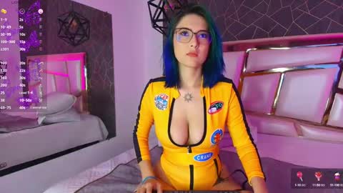 Snapshot of annie_swan chatting on February 28, 12:31 pm Annie online show from February 28, 12:31 pm