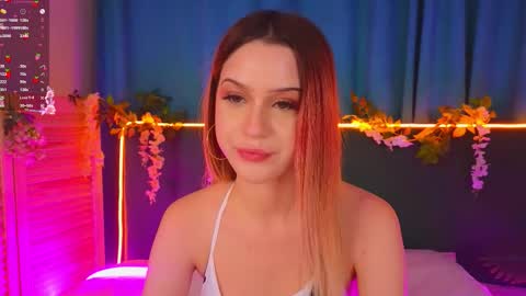 annie online show from November 28, 9:06 pm