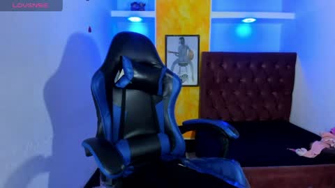 Anniee online show from May 14, 1:18 pm