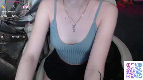 annieee_smith online show from March 4, 5:08 pm