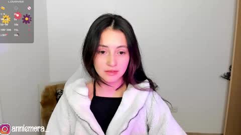 Snapshot of anniemora_ chatting on February 26, 4:14 am Annie online show from February 26, 4:14 am