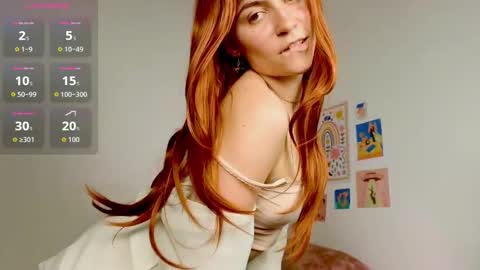 Snapshot of annietinky chatting on September 10, 2:11 am annietinky online show from September 10, 2:11 am