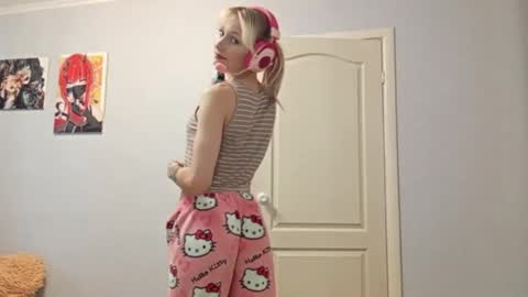 Kate online show from September 14, 7:51 am