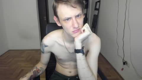    online show from February 25, 11:25 pm