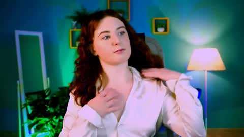 Ann Terry 3 online show from December 4, 1:09 pm