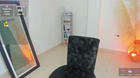 Snapshot of anntoniawood chatting on February 11, 3:51 pm Anntonia Woods  online show from February 11, 3:51 pm