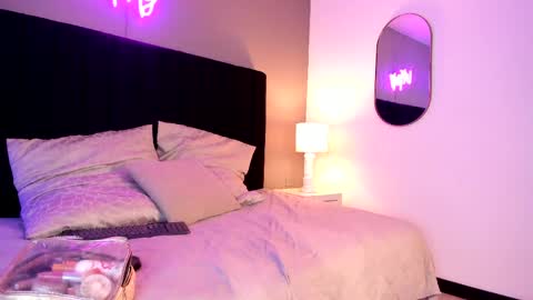 Snapshot of anny_babby chatting on March 31, 11:43 am ANNY online show from March 31, 11:43 am