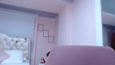 ANNY LOUIS online show from December 15, 2:08 am