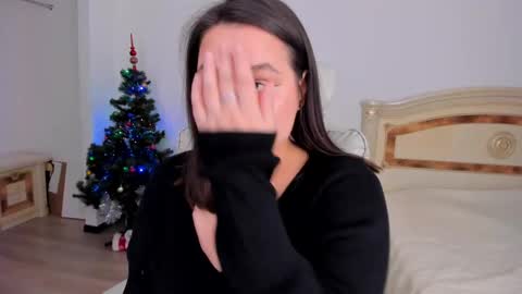 Snapshot of anny_marryanny chatting on December 8, 9:46 am Anna online on weekends online show from December 8, 9:46 am