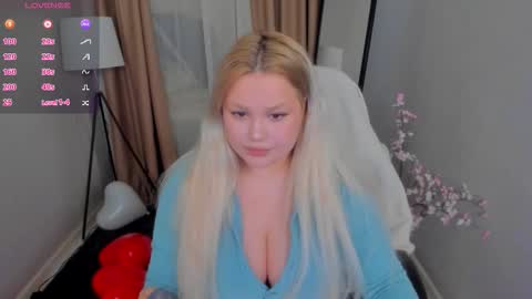 anny_mary_ online show from February 11, 10:53 am