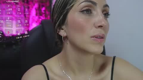 Snapshot of anny_sweet72 chatting on June 20, 11:57 am Anny online show from June 20, 11:57 am