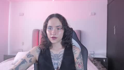 AnnyT online show from January 17, 9:07 pm