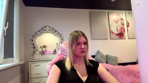 annyvibess online show from July 12, 4:20 pm