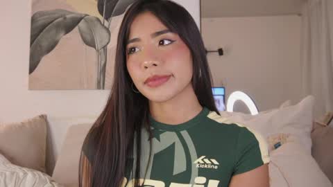 Annyz online show from April 2, 2:53 am