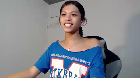 anok_yaii online show from December 17, 6:30 am