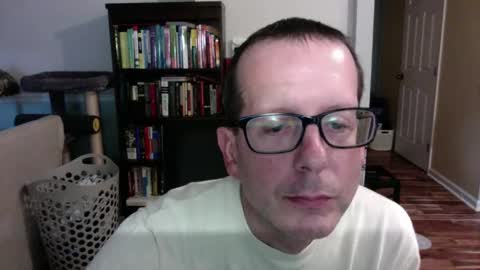 anonymousfrederick76 online show from September 9, 10:42 pm