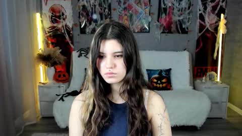 Anora online show from October 27, 12:42 pm