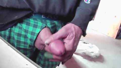 Snapshot of anotherbaldy chatting on February 9, 8:46 pm anotherbaldy online show from February 9, 8:46 pm