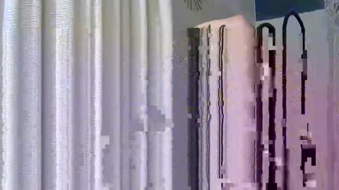 Answer4242 online show from April 3, 9:18 am