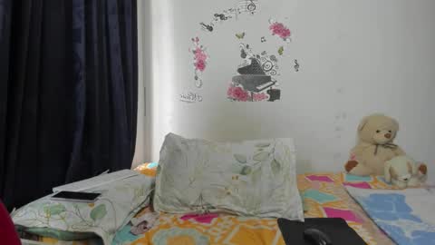 anthonela_mature_ online show from November 24, 4:29 pm