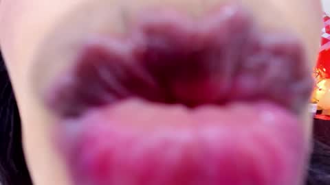 Snapshot of anthonelaa__ chatting on February 15, 12:47 pm Anthonelaa online show from February 15, 12:47 pm