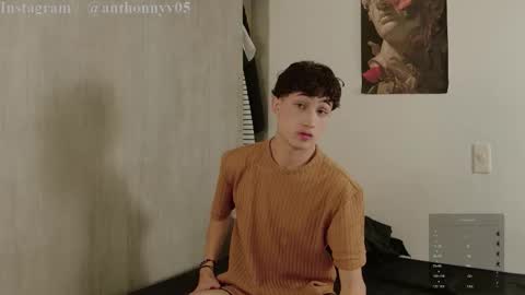 TONY NEW ACCOUNT online show from November 2, 11:18 pm