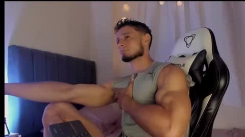 Snapshot of anthony_lewis_ chatting on September 25, 5:22 am Adonys Creeb online show from September 25, 5:22 am