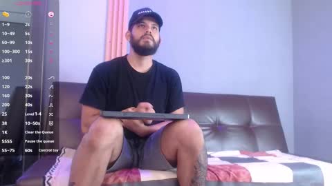 Snapshot of anthony_ruiz_ chatting on September 12, 3:01 pm Anthony Ruiz online show from September 12, 3:01 pm
