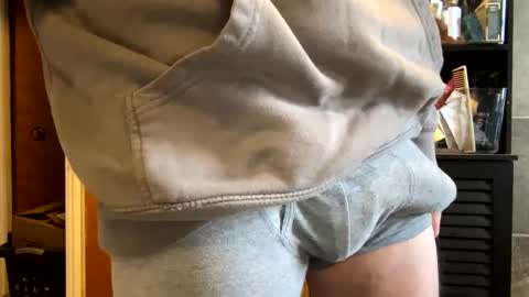 Snapshot of anthony_whitestallion chatting on February 1, 6:08 pm Anthony online show from February 1, 6:08 pm