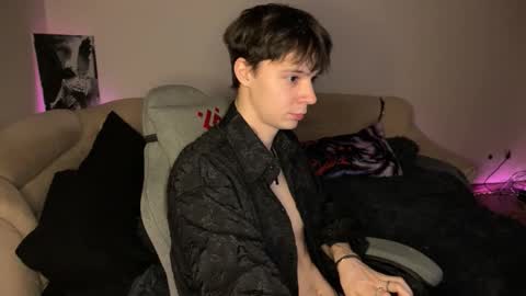 Snapshot of anthonycutie chatting on January 16, 4:38 am Anthony online show from January 16, 4:38 am