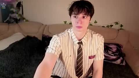 Snapshot of anthonycutie chatting on March 12, 6:14 pm Anthony online show from March 12, 6:14 pm