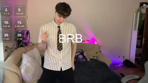 Snapshot of anthonycutie chatting on March 18, 8:12 pm Anthony online show from March 18, 8:12 pm