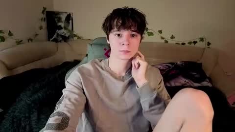 Snapshot of anthonycutie chatting on March 21, 3:48 pm Anthony online show from March 21, 3:48 pm