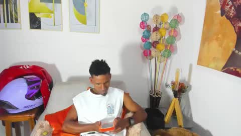 Snapshot of anthoy_wayans chatting on March 21, 12:48 am online show from March 21, 12:48 am