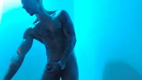 Snapshot of anthuan_thickboy chatting on March 4, 12:12 pm Anthuan online show from March 4, 12:12 pm
