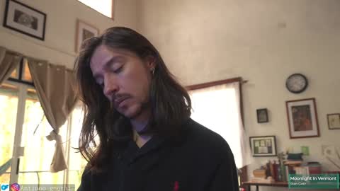 Snapshot of antinoo_gnothi chatting on December 28, 2:21 pm Antinoo Gnothi online show from December 28, 2:21 pm