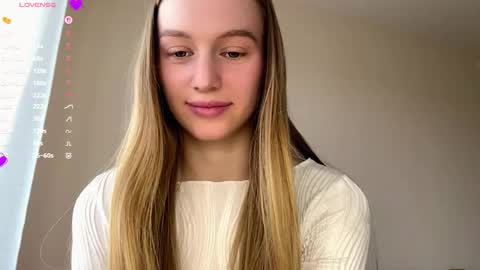 Viktoria online show from May 13, 3:31 pm