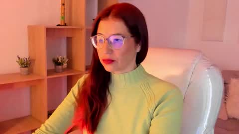 Snapshot of antoneella__ chatting on October 10, 12:26 pm Antonella online show from October 10, 12:26 pm