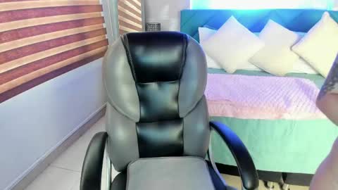 Anto online show from May 3, 12:00 pm