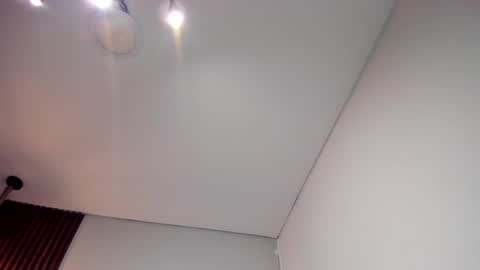 Snapshot of antonella__rouse chatting on January 21, 12:15 am Antonella online show from January 21, 12:15 am