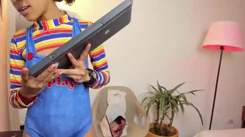 Antonella  online show from January 12, 2:11 pm