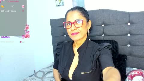 antonella_rizzo01 online show from May 20, 1:34 am