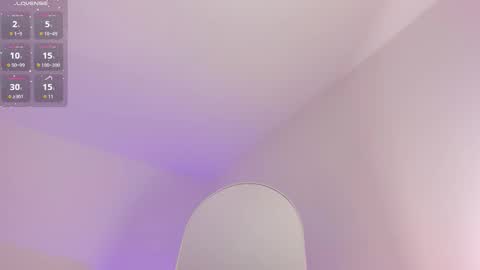 Snapshot of antonellaa_gomez chatting on October 8, 9:29 am Antonellaa online show from October 8, 9:29 am