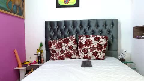 AntonellaAndNoah online show from March 24, 6:29 am