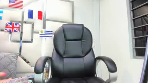 Snapshot of antonellablazee chatting on July 2, 5:24 am AntonelLaBlazee online show from July 2, 5:24 am