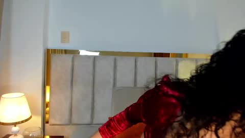 Snapshot of antonellahall_ chatting on September 20, 12:39 pm AntonellaHall online show from September 20, 12:39 pm