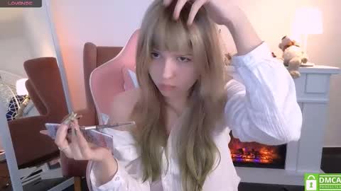 Snapshot of antonia_ferrero chatting on October 4, 6:44 am antonia_ferrero online show from October 4, 6:44 am