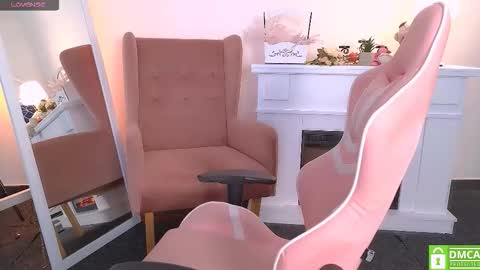 Snapshot of antonia_ferrero chatting on October 5, 6:56 am antonia_ferrero online show from October 5, 6:56 am