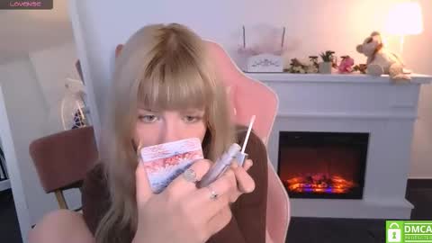 Snapshot of antonia_ferrero chatting on October 10, 6:23 am antonia_ferrero online show from October 10, 6:23 am