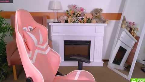 Snapshot of antonia_ferrero chatting on October 27, 6:50 am antonia_ferrero online show from October 27, 6:50 am